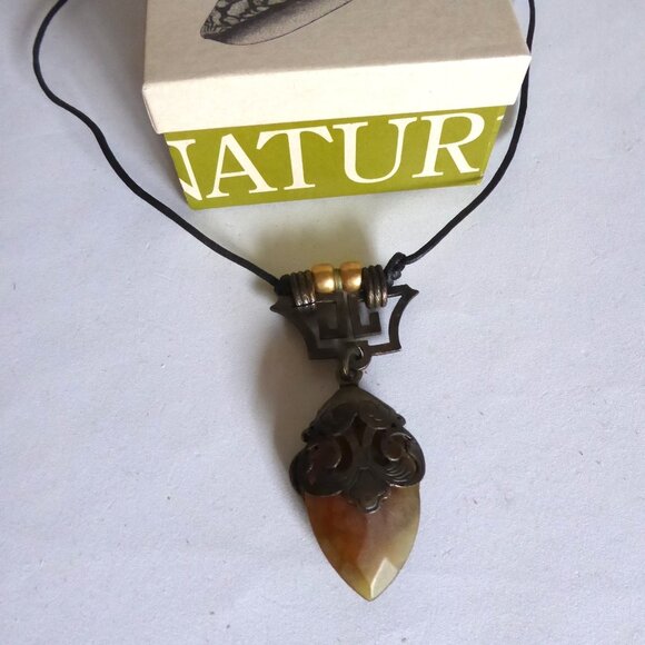 VINTAGE NEW NATURE COMPANY CORDED AMBER STONE STEAMPUNK TYPE NECKLACE - Picture 2 of 16